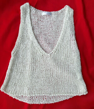 Boho Coastal Hippie Cottagecore Beachy Vestique White Open Knit V-Neck Tank M